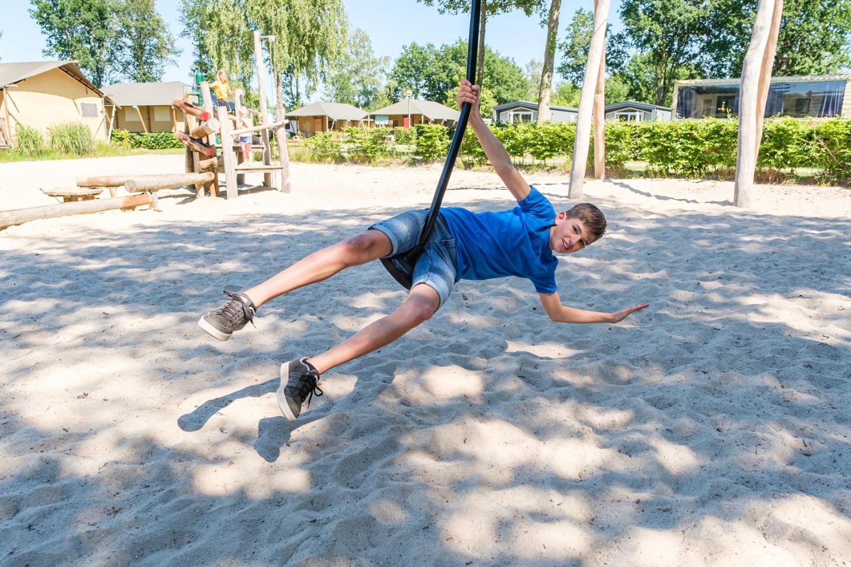Camping De Pallegarste - Voor Uw Vakantiebestemming! Marienberg Ngoại thất bức ảnh